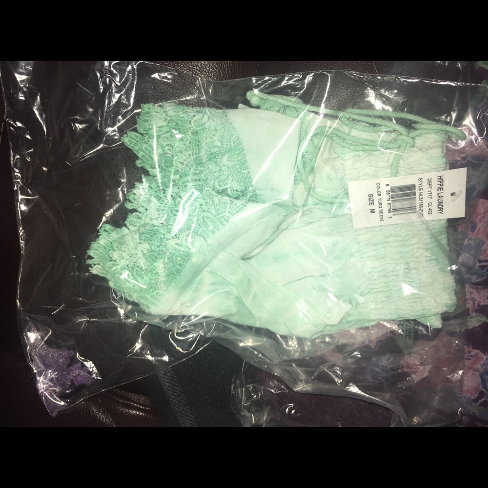 Sea foam green shorts medium